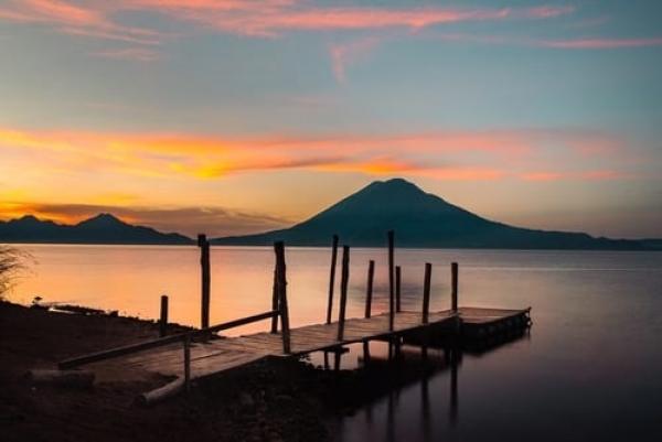 Feriado da Consciência Negra - Guatemala Exuberante: Antigua e Flores com Tikal - 9 dias