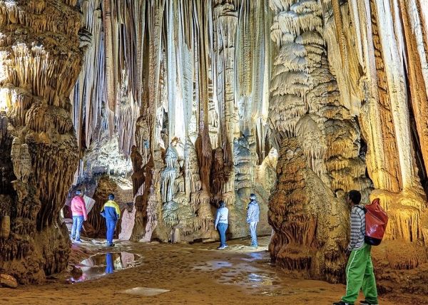 Garganta e Caverna do Diabo com saída de São Paulo - 1 dia