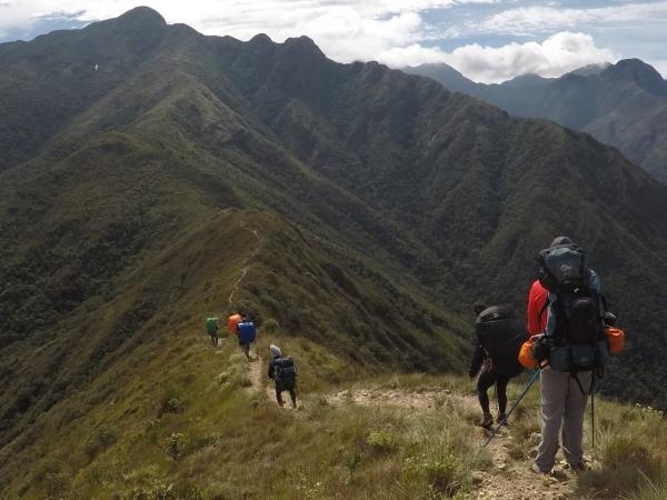 Trekking na Travessia da Serra Fina - 6 dias